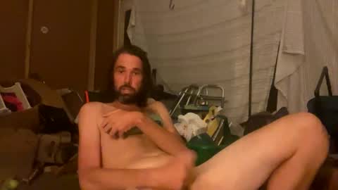 Snapshot of daniszyramaer chatting on February 2025 12:41:01 AM ZyRaMaxx online show from February 2025 12:41:01 AM