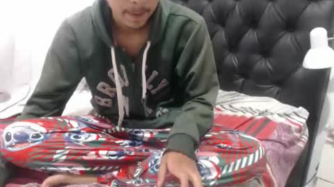 Snapshot of danivoyeur21 chatting on February 2026 03:09:02 PM daniel segura online show from February 2026 03:09:02 PM