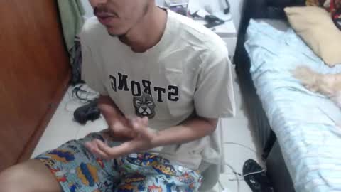 Snapshot of danivoyeur21 chatting on March 2026 07:54:01 PM daniel segura online show from March 2026 07:54:01 PM