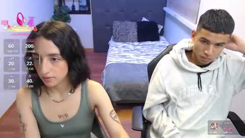 Snapshot of danna_and_joshua chatting on July 2026 12:33:02 PM Danna-Josh online show from July 2026 12:33:02 PM