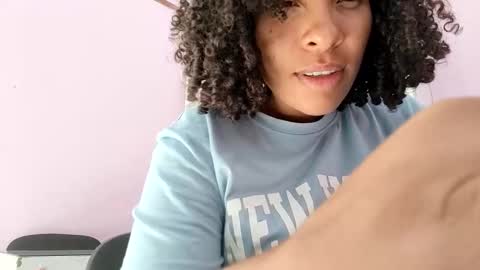 Snapshot of danna_berry chatting on April 2026 09:48:02 PM DannaBerry online show from April 2026 09:48:02 PM
