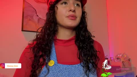 Snapshot of danna_lovs chatting on January 2025 03:01:02 PM Danna Lovs online show from January 2025 03:01:02 PM