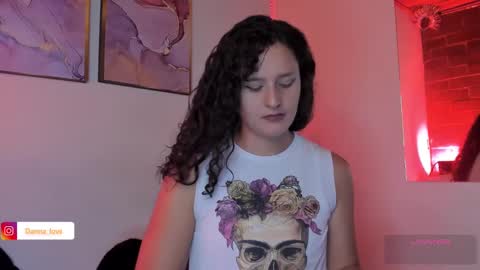 Snapshot of danna_lovs chatting on February 2025 01:16:02 PM Danna Lovs online show from February 2025 01:16:02 PM