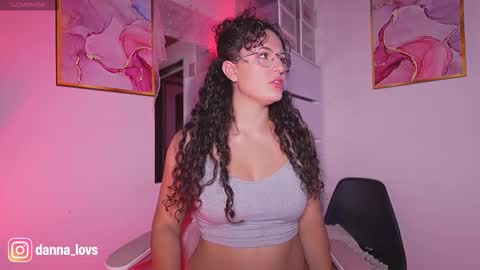Snapshot of danna_lovs chatting on September 2025 06:23:02 PM Danna Lovs online show from September 2025 06:23:02 PM