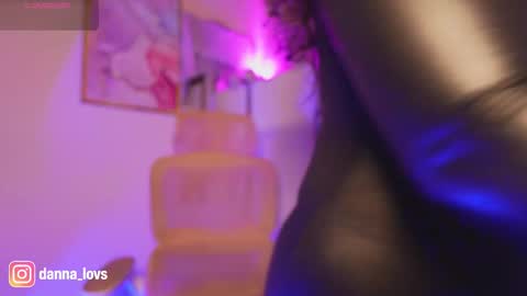 Snapshot of danna_lovs chatting on October 2025 05:21:01 PM Danna Lovs online show from October 2025 05:21:01 PM