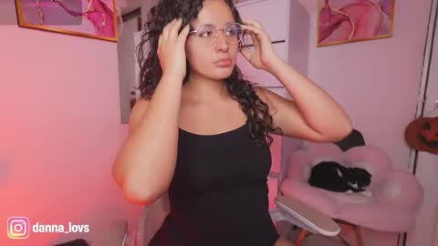 Snapshot of danna_lovs chatting on October 2025 05:43:01 PM Danna Lovs online show from October 2025 05:43:01 PM