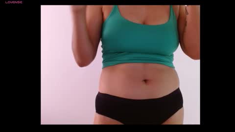 Snapshot of danna_peterson chatting on November 2025 03:47:02 PM Danna online show from November 2025 03:47:02 PM