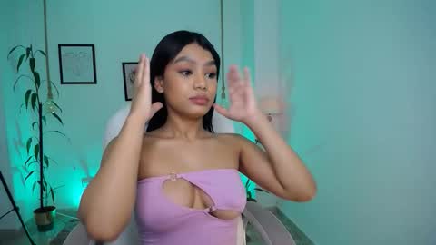 Danna online show from April 2026 12:22:02 AM