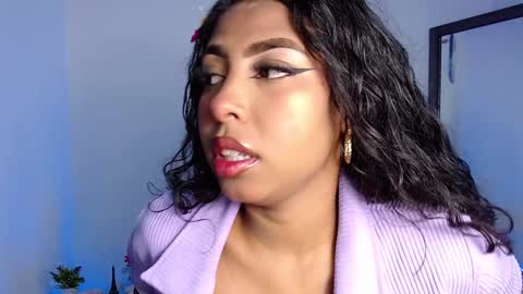 Danna online show from December 2024 10:17:02 AM