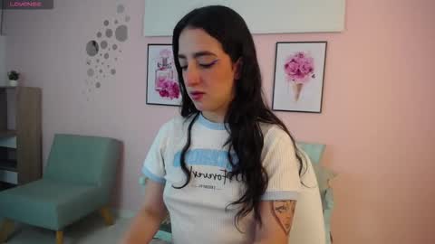 danna_wagner online show from November 2025 12:38:01 PM