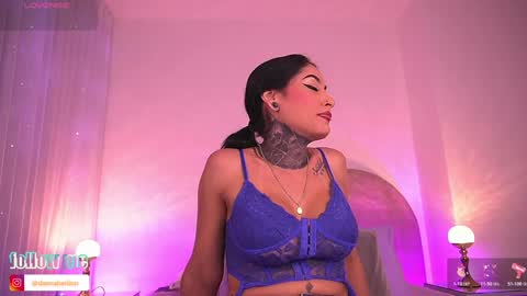 Danna Berlin  online show from November 2025 07:23:02 PM