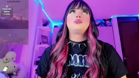 Snapshot of dannadolls chatting on March 2026 06:56:01 PM dannadolls online show from March 2026 06:56:01 PM