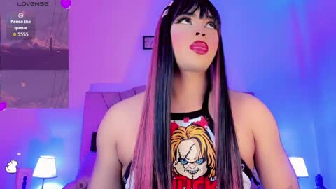 Snapshot of dannadolls chatting on April 2026 06:01:01 PM dannadolls online show from April 2026 06:01:01 PM