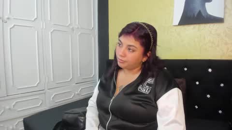 Snapshot of dannagarza chatting on March 2025 04:34:02 AM Danna Garza online show from March 2025 04:34:02 AM