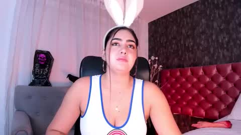 Danna online show from October 2025 03:02:01 PM