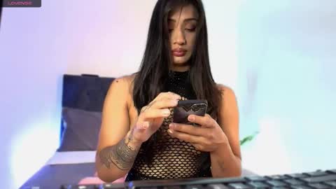 Snapshot of dannawells chatting on September 2025 12:40:01 PM Danna Wells online show from September 2025 12:40:01 PM