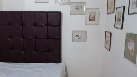 Danna online show from February 2025 05:40:01 PM