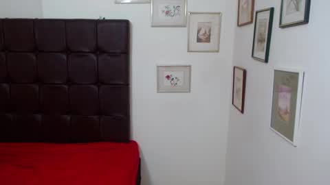 Danna online show from March 2025 06:16:01 PM