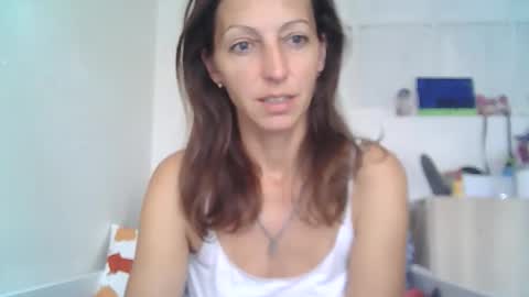 dannica1 online show from October 2025 12:03:02 PM
