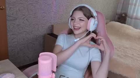 Julia online show from July 2026 06:13:01 AM