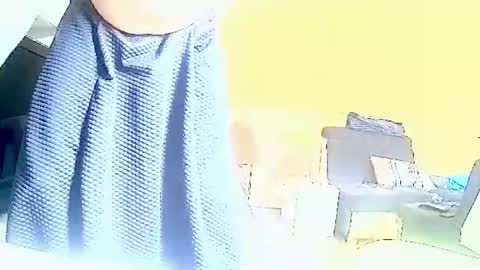 Snapshot of dannotdon chatting on June 2026 07:11:01 AM DannotDon online show from June 2026 07:11:01 AM