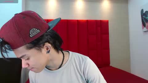 Danny online show from November 2025 01:11:02 PM