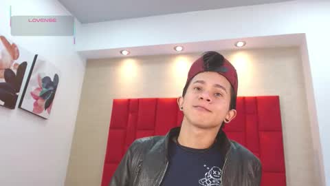 Danny online show from November 2025 01:59:02 PM