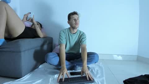 danny_and_lara online show from October 2025 09:21:02 AM