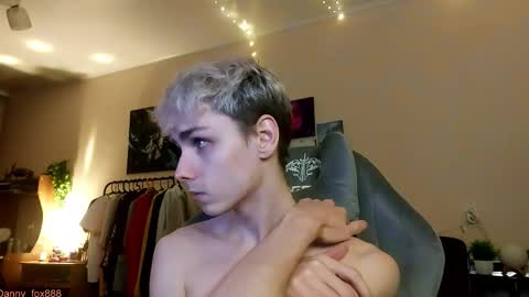 Daniel online show from December 2025 08:25:02 PM