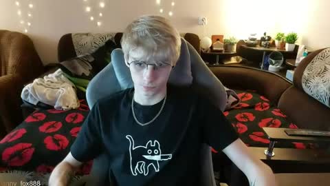 Snapshot of danny_fox888 chatting on April 2026 12:17:01 AM Daniel online show from April 2026 12:17:01 AM