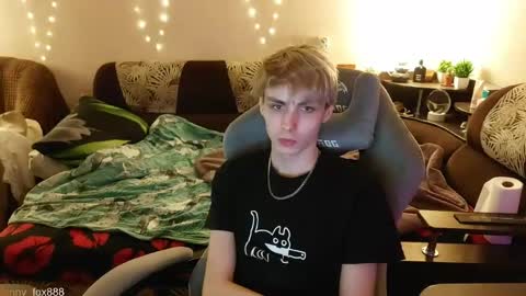 Snapshot of danny_fox888 chatting on May 2026 07:40:02 PM Daniel online show from May 2026 07:40:02 PM