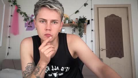 danny online show from September 2025 10:59:01 AM