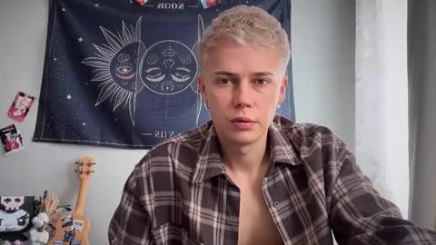 danny online show from September 2025 09:58:01 AM