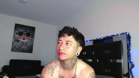 Danny  online show from December 2024 04:20:01 PM