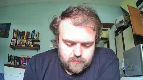 Snapshot of dannyb0y95 chatting on October 2025 09:45:01 AM Danny online show from October 2025 09:45:01 AM