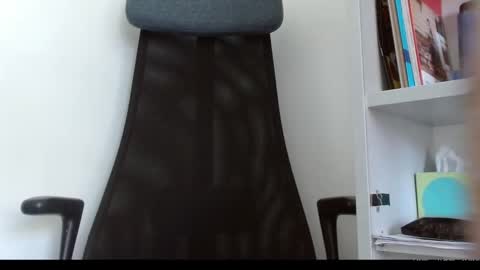 Danny online show from November 2025 11:27:02 PM