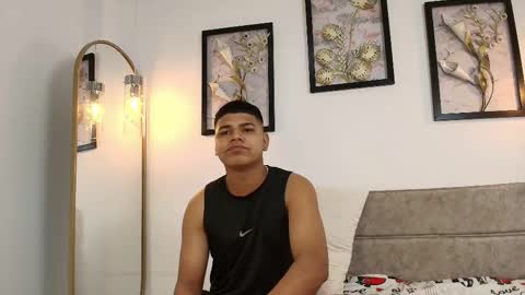 Snapshot of dannysamm chatting on October 2025 12:04:01 PM dannysamm online show from October 2025 12:04:01 PM