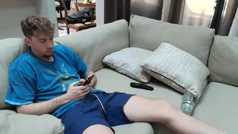 Snapshot of dannythreeyway chatting on December 2025 07:33:02 PM DannyThreeWay online show from December 2025 07:33:02 PM