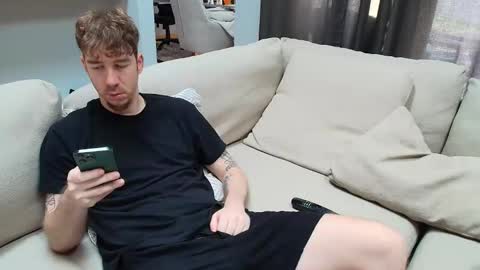 Snapshot of dannythreeyway chatting on December 2025 04:03:01 PM DannyThreeWay online show from December 2025 04:03:01 PM