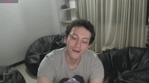 Snapshot of danruiz33 chatting on December 2024 11:24:01 PM Dan online show from December 2024 11:24:01 PM