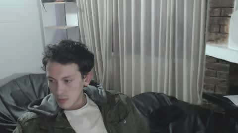 Snapshot of danruiz33 chatting on December 2024 10:56:02 PM Dan online show from December 2024 10:56:02 PM