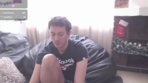 Snapshot of danruiz33 chatting on December 2024 02:52:02 PM Dan online show from December 2024 02:52:02 PM