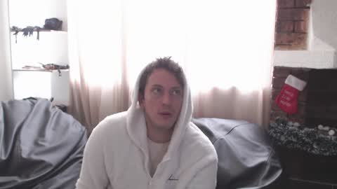 Snapshot of danruiz33 chatting on January 2025 01:58:01 PM Dan online show from January 2025 01:58:01 PM