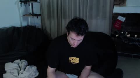 Snapshot of danruiz33 chatting on January 2025 03:50:02 AM Dan online show from January 2025 03:50:02 AM