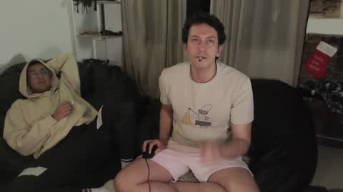 Snapshot of danruiz33 chatting on January 2025 04:15:01 AM Dan online show from January 2025 04:15:01 AM