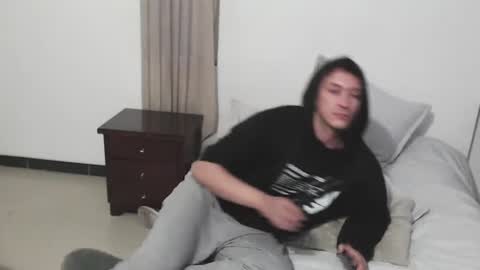 Snapshot of danruiz33 chatting on January 2025 11:02:02 PM Dan online show from January 2025 11:02:02 PM