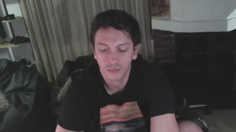 Snapshot of danruiz33 chatting on January 2025 06:28:02 AM Dan online show from January 2025 06:28:02 AM