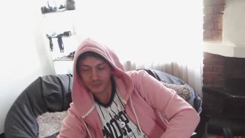 Snapshot of danruiz33 chatting on January 2025 07:45:01 PM Dan online show from January 2025 07:45:01 PM