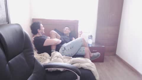 Snapshot of danruiz33 chatting on February 2025 04:36:01 PM Dan online show from February 2025 04:36:01 PM