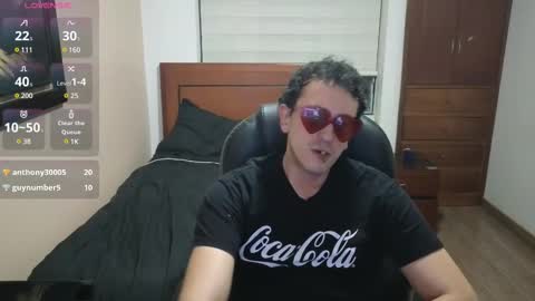 Snapshot of danruiz33 chatting on February 2025 01:53:01 AM Dan online show from February 2025 01:53:01 AM